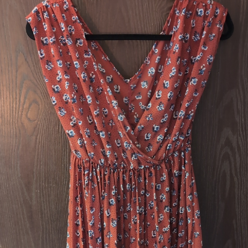 Floral Sleeveless Dress - Red